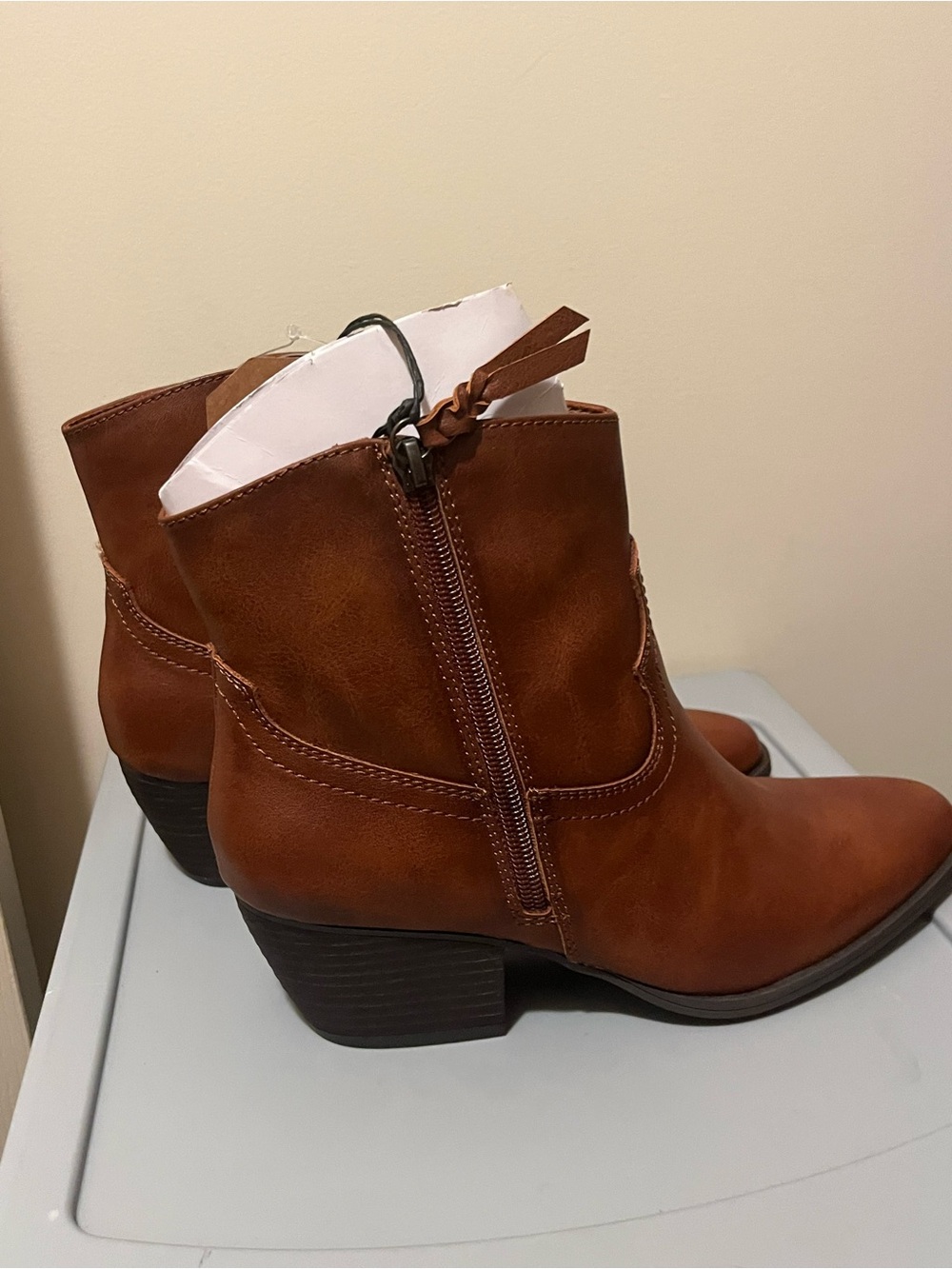 FRYE AND CO. Tan Leather Western-Style Ankle Boots - Picture 3 of 7